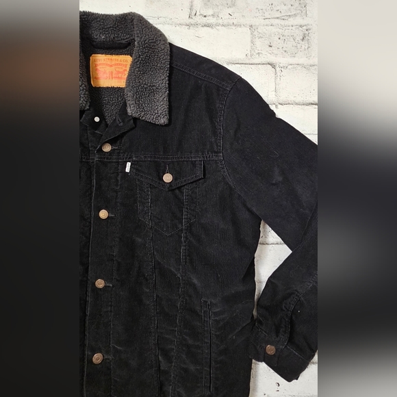 Levi's Mens Black Sherpa Trucker Jacket - Picture 3 of 8